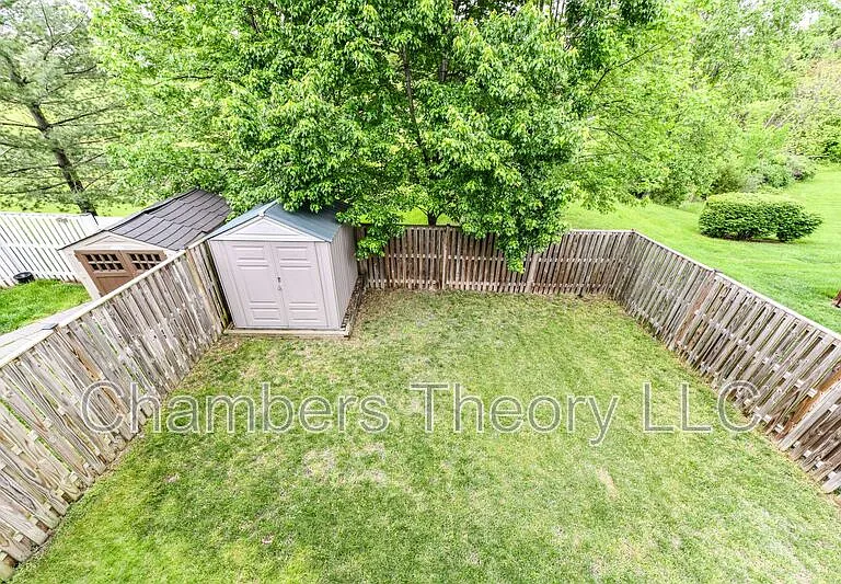 235 Shirley Sq SE — Photo 42