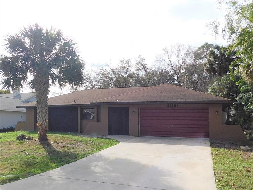 1st image of 21261 Giddings Ave