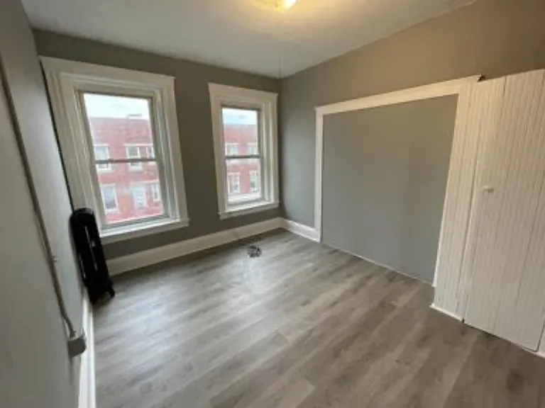 383 Haverhill St — Photo 2
