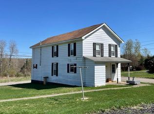 1332 E State Rd, Seneca, PA 16346