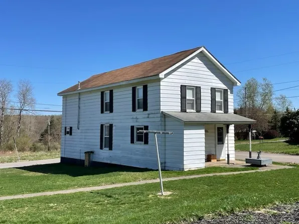 1332 E State Rd, Seneca, PA 16346
