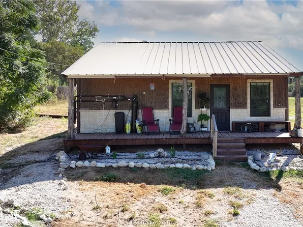 9184 County Road 446, Navasota, TX 77868