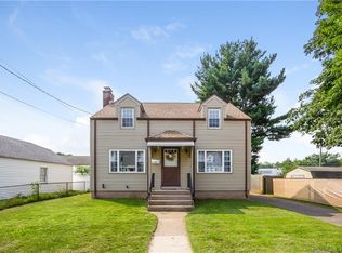 310 Cooper Hill St, Manchester, CT 06040