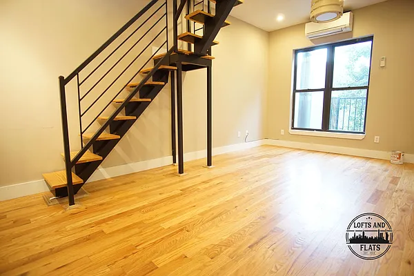 Rented by Lofts and Flats LLC | media 31