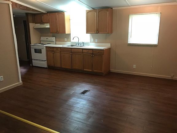 kitchen and dinning room.