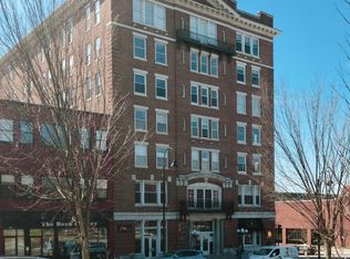 131 Main St APT 212, Burlington, VT 05401