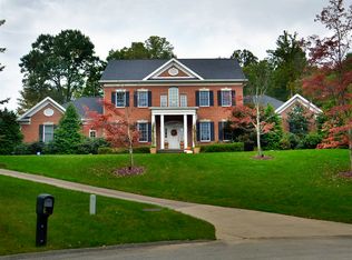 113 Woodbrook Ct, Greensburg, PA 15601