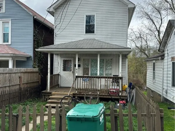 623 3rd St, Chester, WV 26034