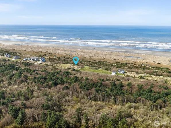 76 Dunes Lane, Ocean Shores, WA 98569