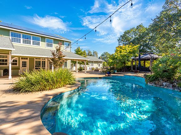 4th image of 21609 Bella Flores Ln