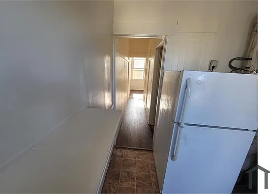 700 25th St #3 — Photo 5