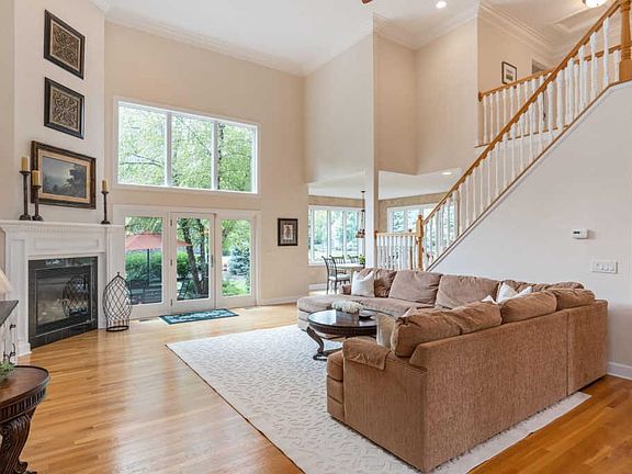2nd image of 5864 Piper Glen Dr