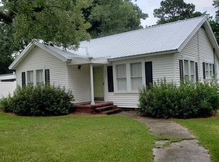 302 College Ave N, Douglas, GA 31533