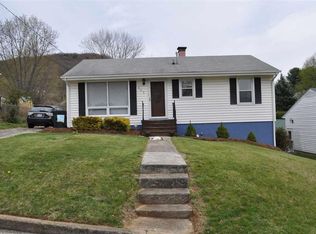 833 Ellen St, Staunton, VA 24401