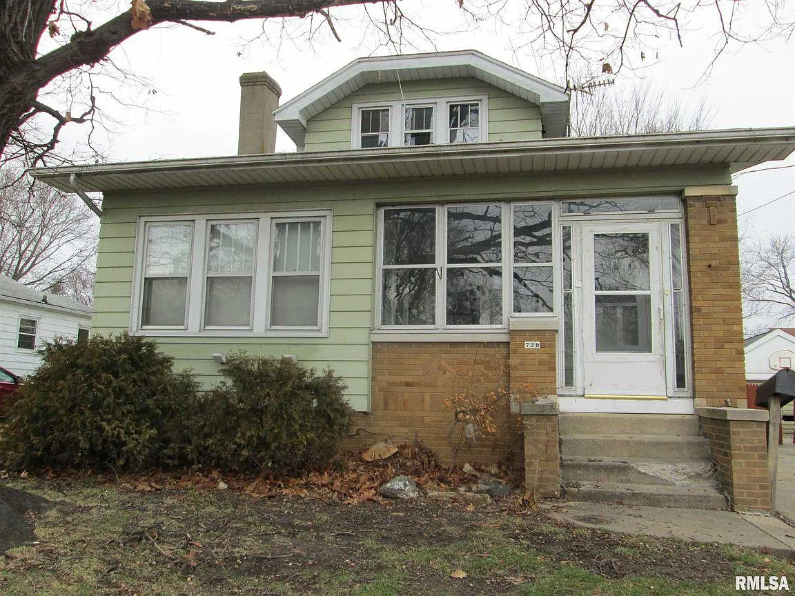 729 E Virginia Ave photo 1