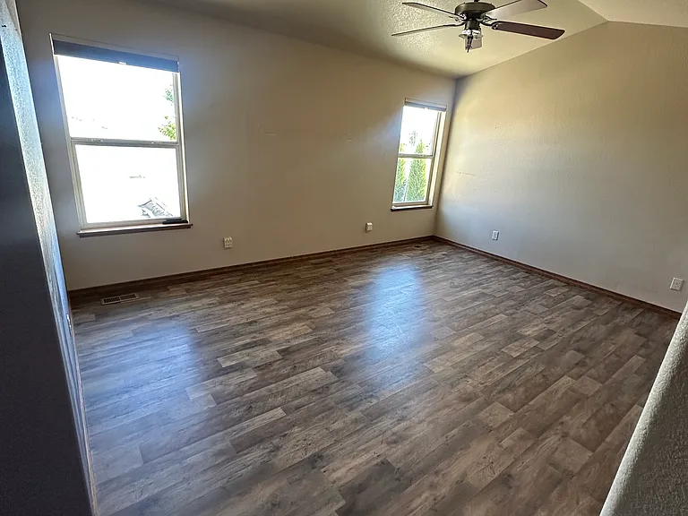 4479 Bragg Ln — Photo 9