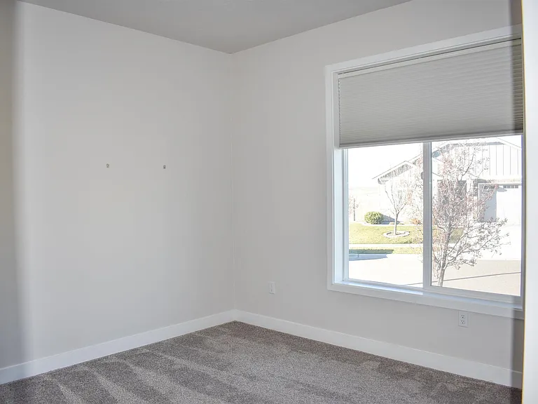 4879 Smitty Dr — Photo 25