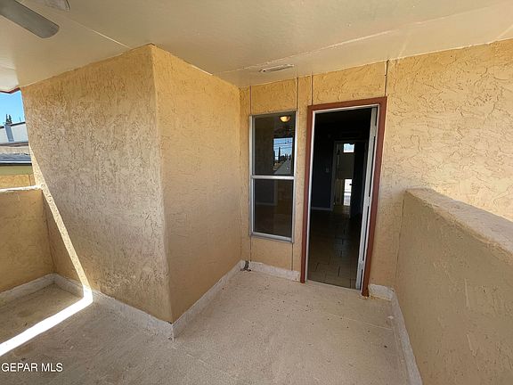 3rd image of 3117 Wayside St APT E
