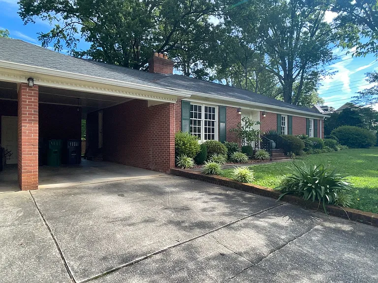 2518 Westfield Rd — Photo 2