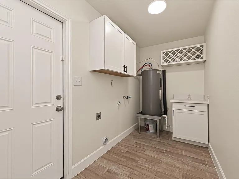 25409 Pebble Dr — Photo 21