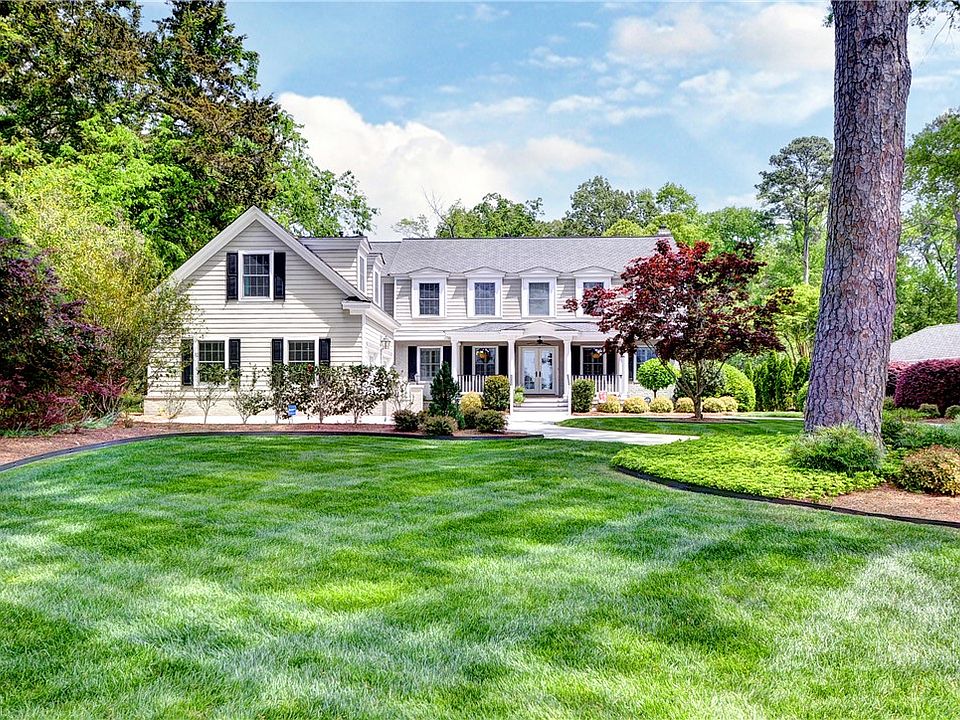 1st image of 106 Riverside Dr
