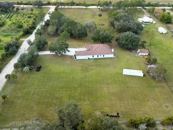 (undisclosed Address), FORT MYERS, FL 33913