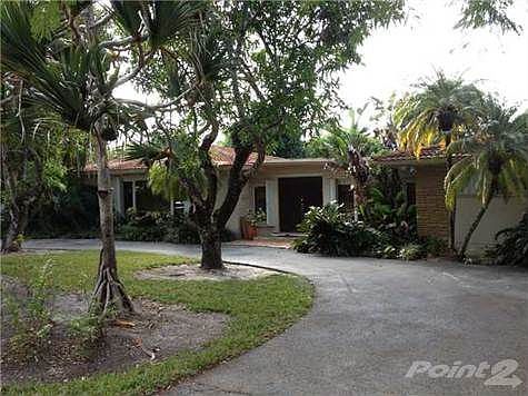 1st image of 10500 SW 71st Ave