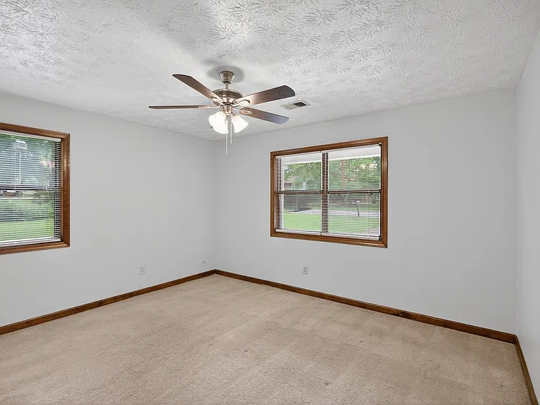 8753 Bowden St — Photo 6