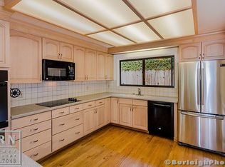 161 Plymouth Ave, San Carlos, CA 94070