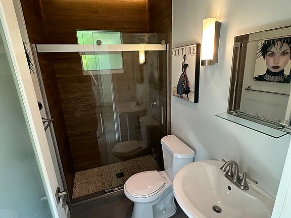 5th image of 1406 Madrid St #B