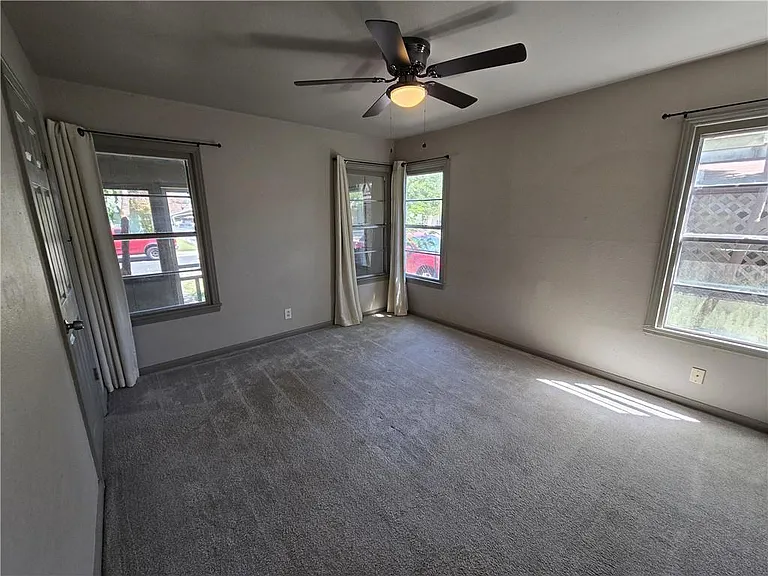 4813 Cheryl Dr — Photo 10