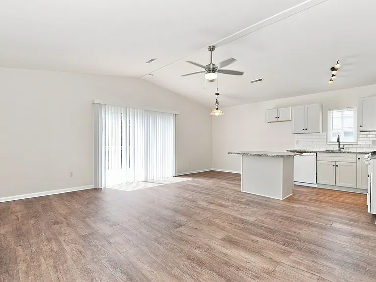 2824 Moreland Rd — Photo 8