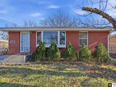 840 N 56th St, Lincoln, NE, 68504