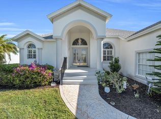 389 Ortega Ln, Marco Island, FL 34145