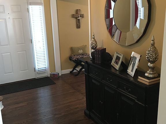 4th image of 1226 Chavaniac Dr