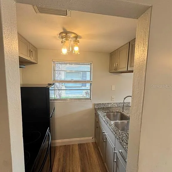 6123 Montana Ave — Photo 6