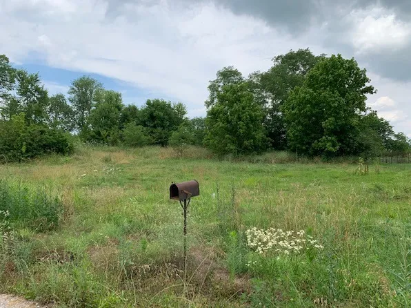 159 N High St, Mount Pleasant, TN 38474