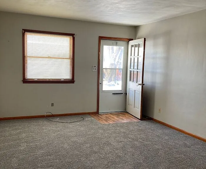620 McCann St #7 — Photo 3