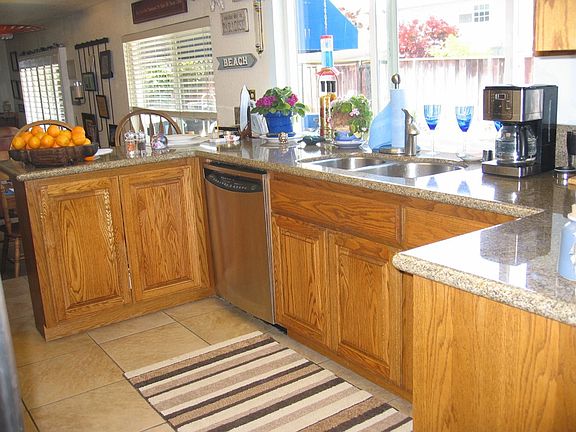 4th image of 841 Seabury Dr