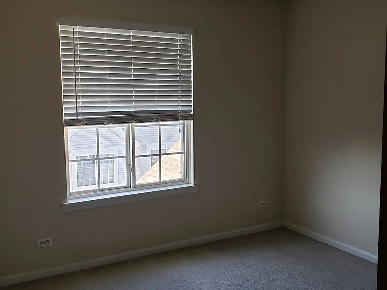 2185 Daybreak Dr — Photo 24