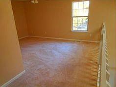 5th image of 805 Holland Ct