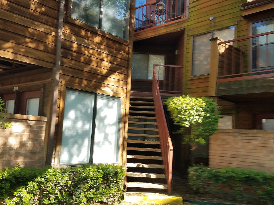1st image of 2314 Bamboo Dr APT I203