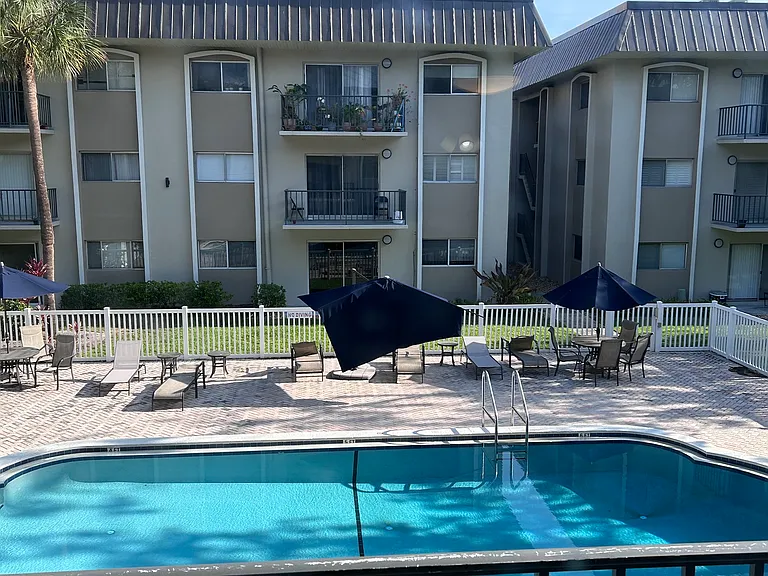4611 W Fig St #201 — Photo 19