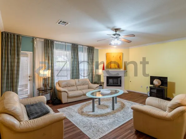 120 Kodiak Dr, Round Rock, TX 78664