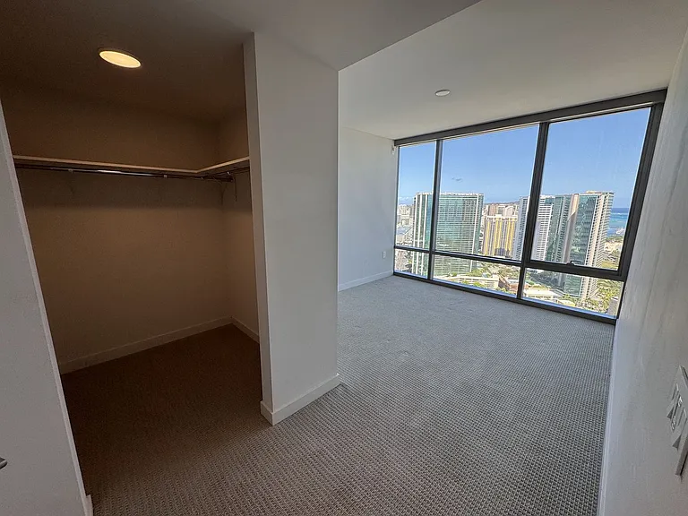 1001 Queen St #3704 — Photo 3