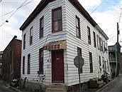 1st image of 221 Buckthorn St