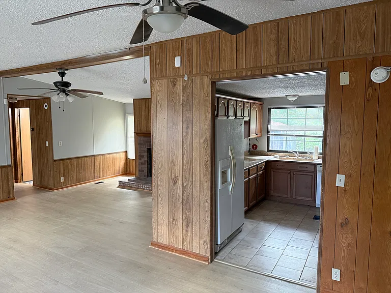 970 Whippoorwill Way — Photo 5