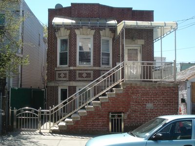 824 E 223rd St, Bronx, NY, 10466