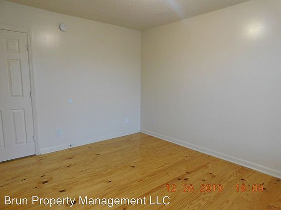 5th image of 9108 Parktop Ln APT B
