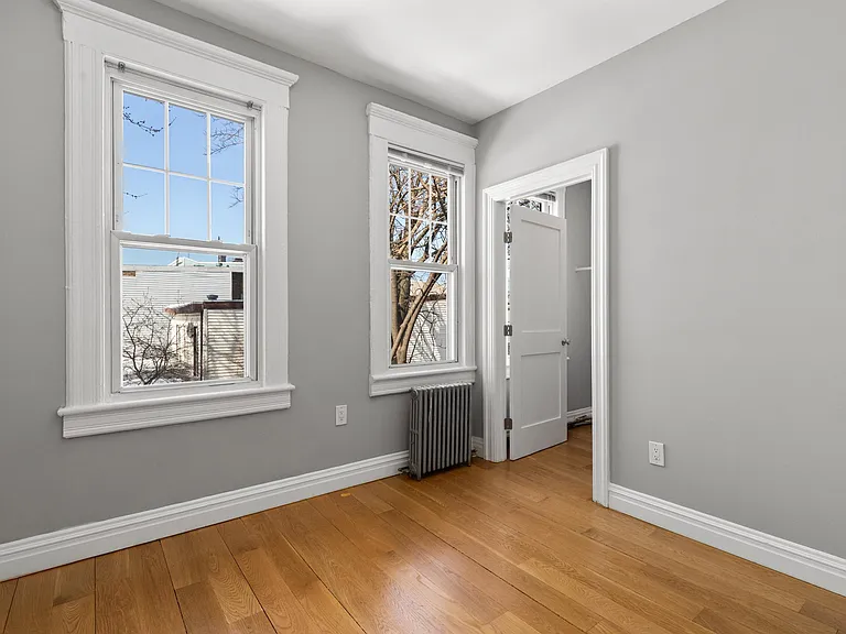 29 Milton Ave #2 — Photo 14